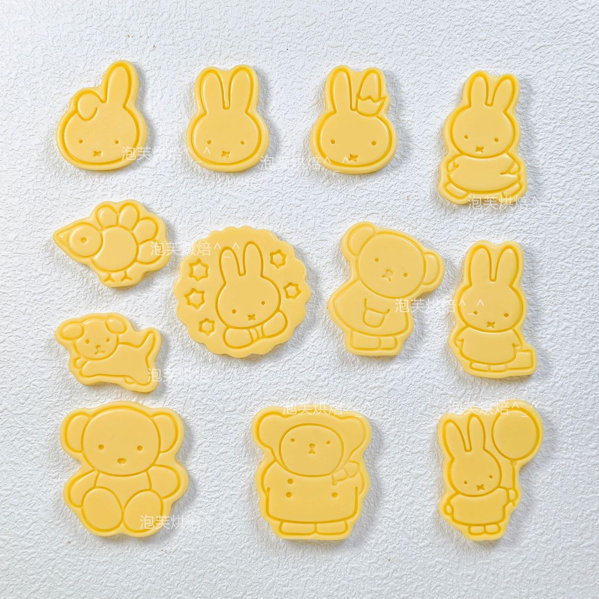 Cute 3D Press Cookie Mold with - Kitchen Baking Products recension och pris
