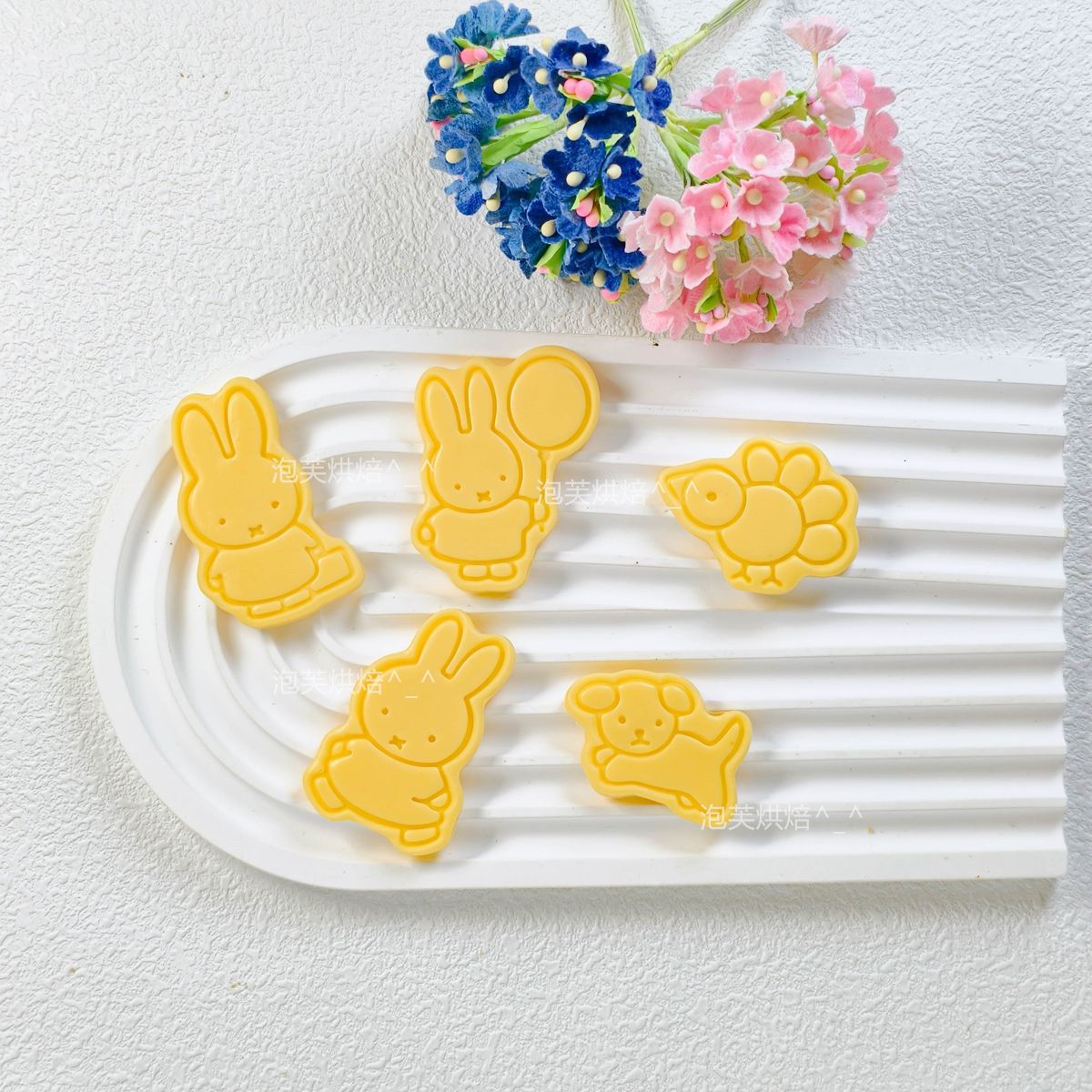 Cute 3D Press Cookie Mold with - Kitchen Baking Products recension och pris