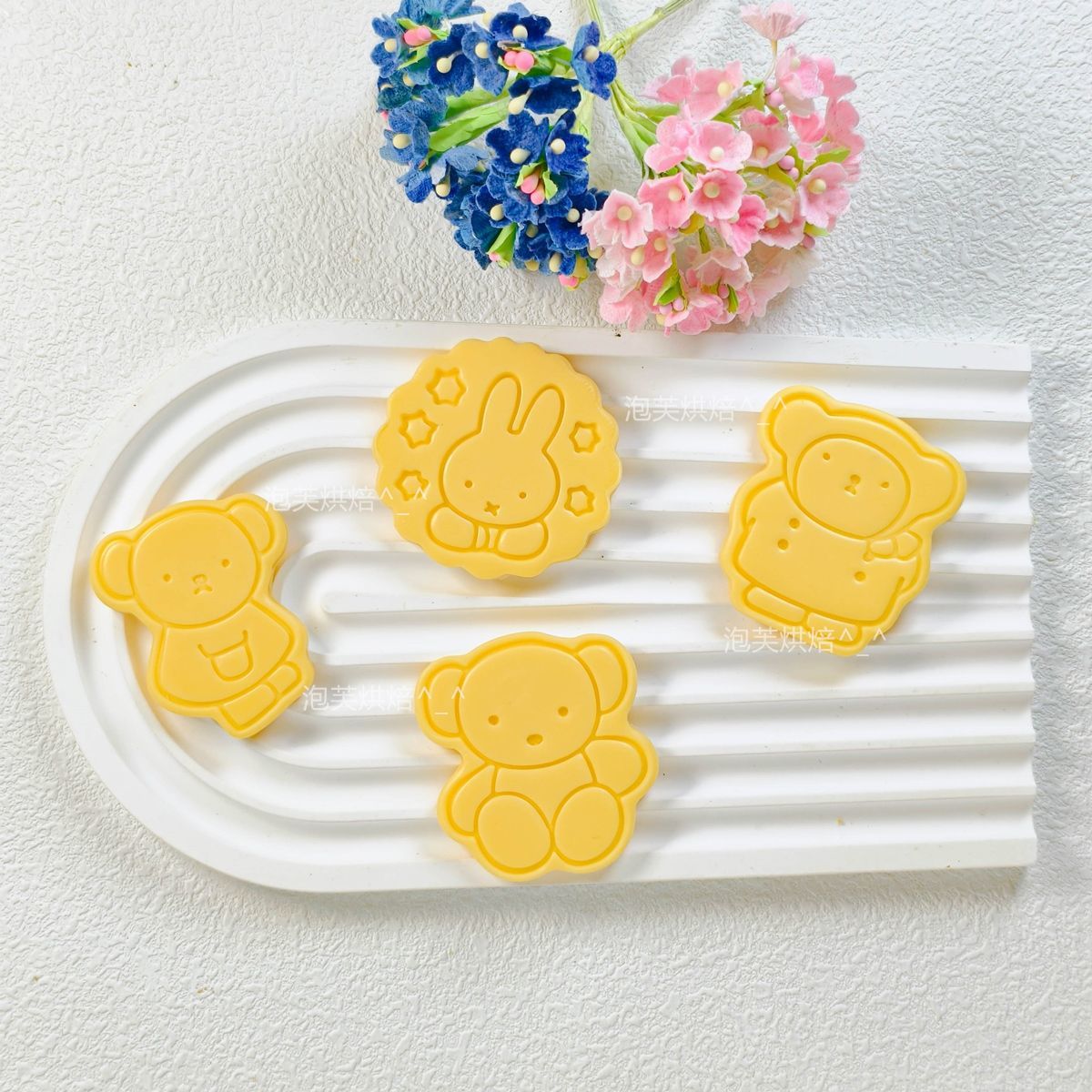 Cute 3D Press Cookie Mold with - Kitchen Baking Products recension och pris